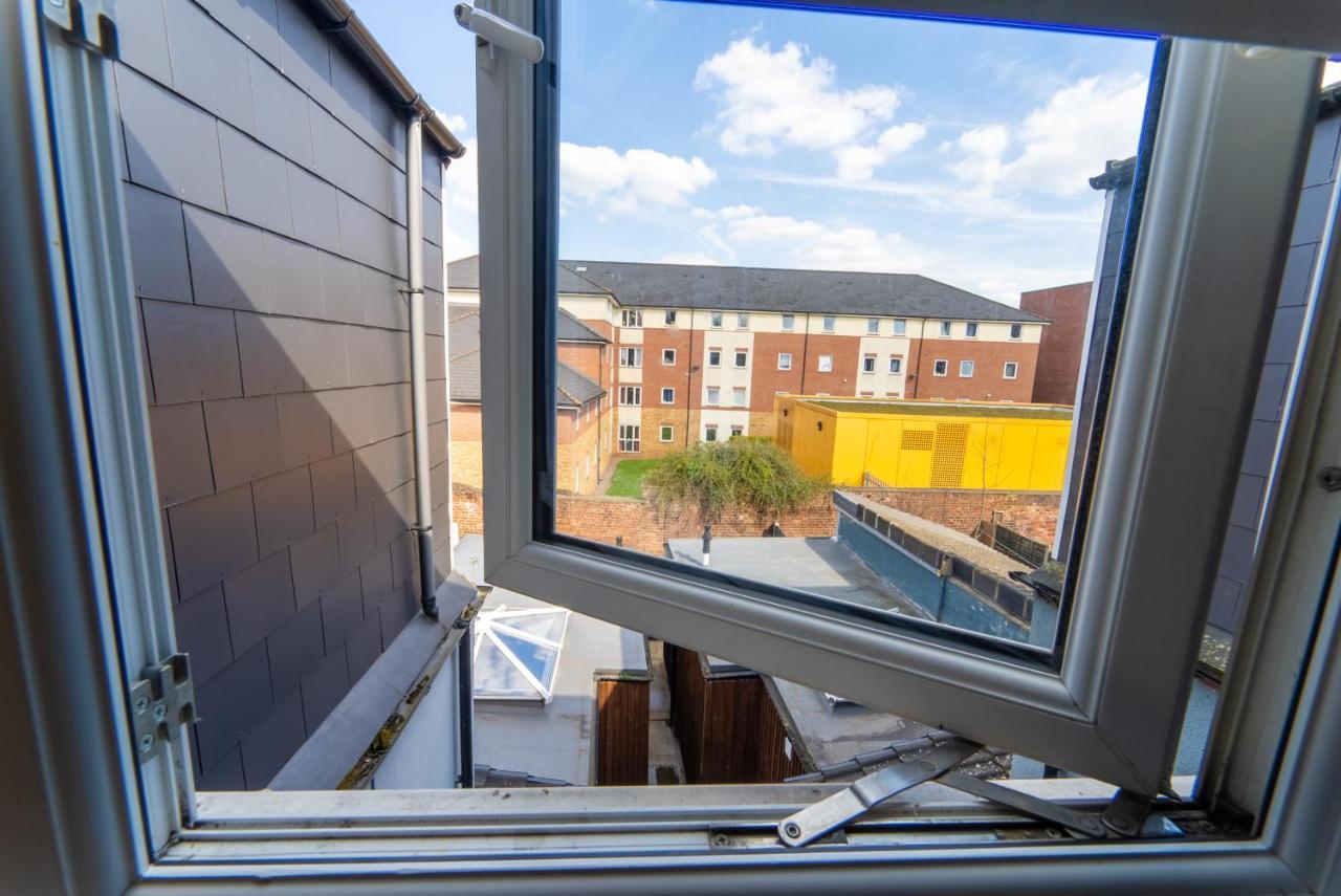 Staysa Equipped Studios Near Qe And Uob In Guesthouse Close To The City! Birmingham Quarto foto